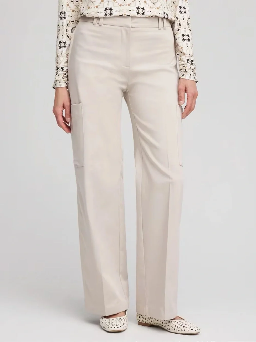 Chico’s Fly Front Sateen Cargo Pant In Smokey Taupe Size 4 NWT